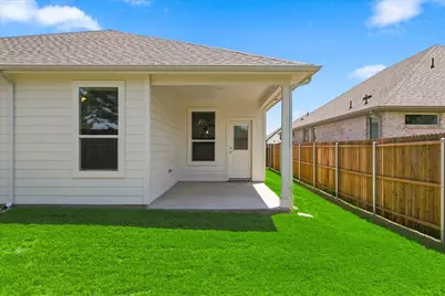 2704 Starling Street, Denton, TX 76205 - Photo 33
