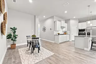 2704 Starling St, Denton, TX 76205 - Photo 13