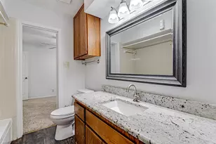 1726 Magnolia Ln, Euless, TX 76039 - Photo 23