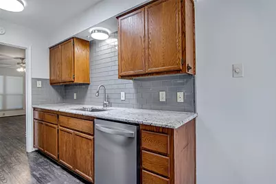 1726 Magnolia Lane, Euless, TX 76039 - Photo 15