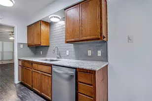 1726 Magnolia Ln, Euless, TX 76039 - Photo 15