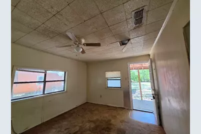 311 Elmo Street, Cleburne, TX 76031 - Photo 3
