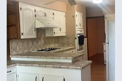 3910 Cedarbrush Drive, Dallas, TX 75229 - Photo 11