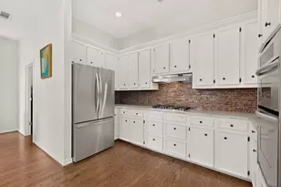 1526 Abrams Rd, Dallas, TX 75214 - Photo 11