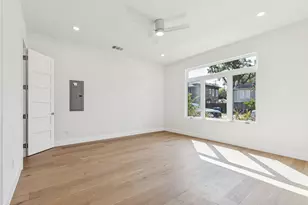 900 Haines Ave, Dallas, TX 75208 - Photo 11