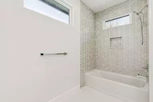 900 Haines Ave, Dallas, TX 75208 - Photo 23