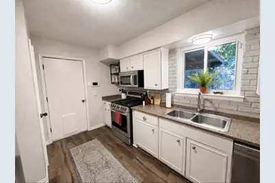 1109 Benbrook Terrace, Benbrook, TX 76126 - Photo 3