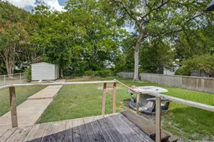 213 N Holly Ave, Sherman, TX 75092 - Photo 21