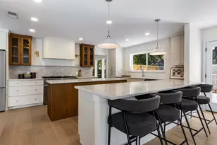 17133 Earthwind Dr, Dallas, TX 75248 - Photo 3