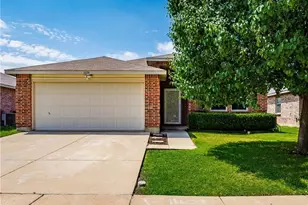 1608 Rialto Way, Fort Worth, TX 76247 - Photo 3