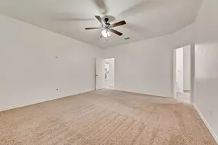 1816 Castle Creek Dr, Little Elm, TX 75068 - Photo 17