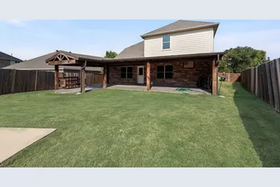 1816 Castle Creek Drive, Little Elm, TX 75068 - Photo 31