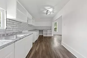 1825 Lyle Ave, Waco, TX 76708 - Photo 21