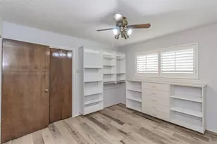 2604 Twinpost Ct, Irving, TX 75062 - Photo 27