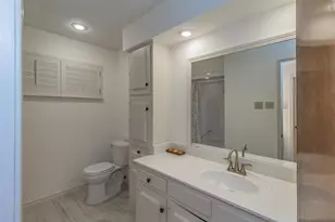 2604 Twinpost Ct, Irving, TX 75062 - Photo 29
