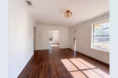 1856 Carl Street, Fort Worth, TX 76103 - Photo 9
