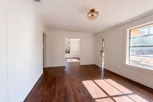 1856 Carl St, Fort Worth, TX 76103 - Photo 9