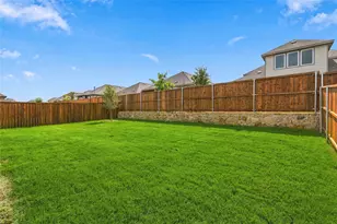 936 Alberta Spruce Rd, Fort Worth, TX 76247 - Photo 31