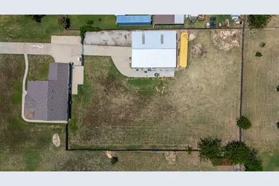 10282 Gentry Drive, Justin, TX 76247 - Photo 27