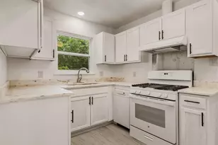 3004 Ballinger Dr, Garland, TX 75041 - Photo 7