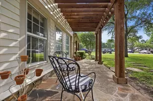 3724 Hilltop Rd, Fort Worth, TX 76109 - Photo 5