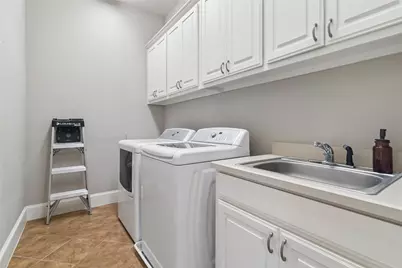 5944 Preston Gate Court, Dallas, TX 75230 - Photo 15