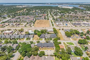 714 E Wall St, Grapevine, TX 76051 - Photo 35