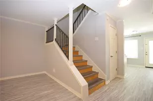 2276 Colony Ct, Dallas, TX 75235 - Photo 15