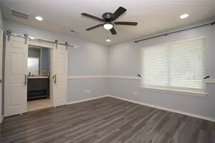 2276 Colony Ct, Dallas, TX 75235 - Photo 17