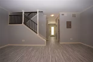 2276 Colony Ct, Dallas, TX 75235 - Photo 7