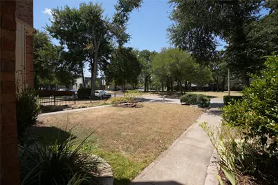 2276 Colony Court, Dallas, TX 75235 - Photo 3