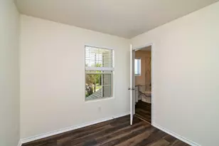 201 S May St, Whitewright, TX 75491 - Photo 17