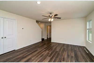 201 S May Street #1, Whitewright, TX 75491 - Photo 5