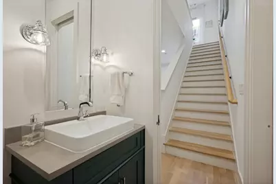 4220 Hawthorne Avenue #103, Dallas, TX 75219 - Photo 5