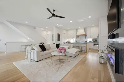 4220 Hawthorne Avenue #103, Dallas, TX 75219 - Photo 9