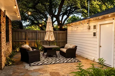 6755 E Mockingbird Lane, Dallas, TX 75214 - Photo 5