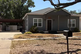 706 E Palestine St, Mexia, TX 76667 - Photo 1