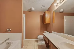 8449 Canvasback Ln, Dallas, TX 75249 - Photo 13