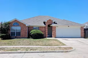 6004 Harwood Crossing Dr, Arlington, TX 76018 - Photo 1
