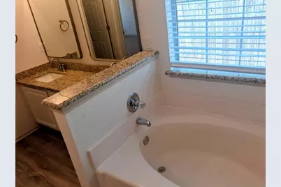 6004 Harwood Crossing Drive, Arlington, TX 76018 - Photo 17