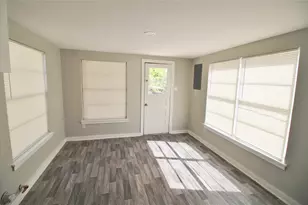 3427 Kinmore St, Dallas, TX 75223 - Photo 11
