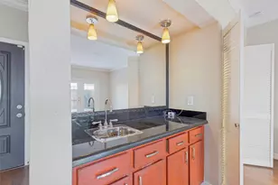 9400 Doliver Dr, Houston, TX 77063 - Photo 9