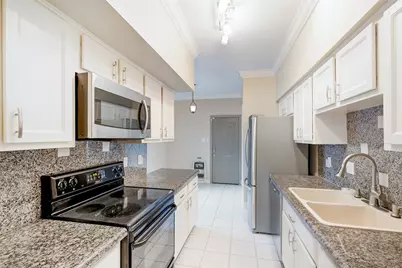 9400 Doliver Drive #59, Houston, TX 77063 - Photo 13