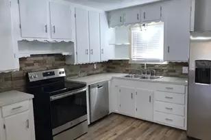 742 S La Salle Dr, Abilene, TX 79605 - Photo 9
