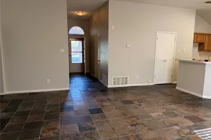 2700 Jennie Wells Dr, Mansfield, TX 76063 - Photo 5