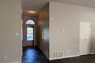2700 Jennie Wells Dr, Mansfield, TX 76063 - Photo 3