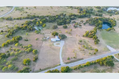 4080 Pleasant Valley Road, Mineral Wells, TX 76067 - Photo 37