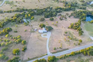 4080 Pleasant Valley Rd, Mineral Wells, TX 76067 - Photo 37
