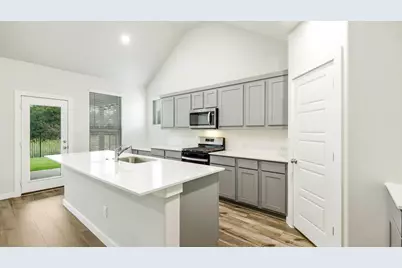 3815 Kenwood Drive, Princeton, TX 75071 - Photo 13