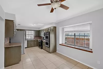 2413 Club Meadow Drive, Garland, TX 75041 - Photo 7